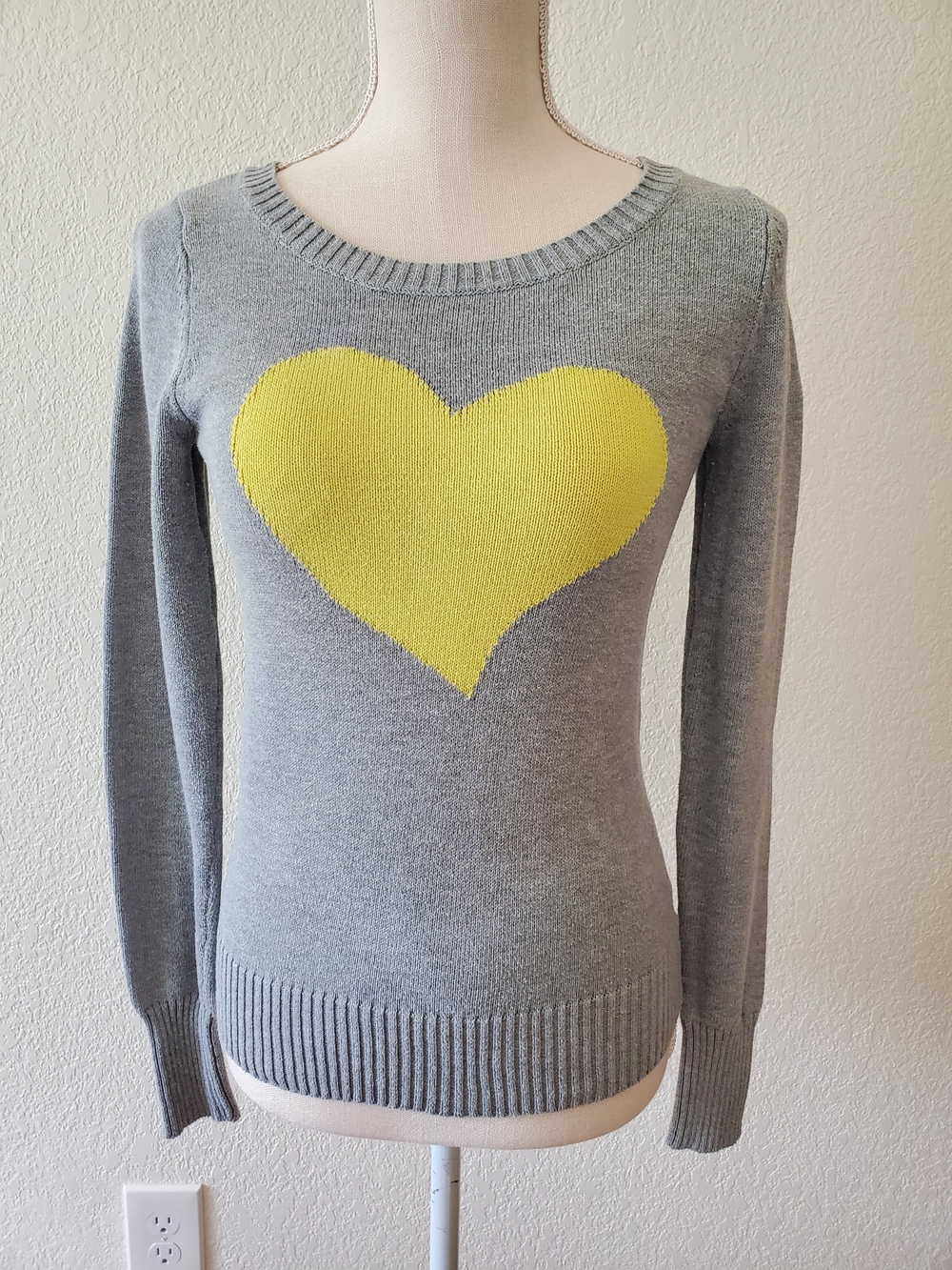 Arizona Jean Company Gray Crewneck Sweater with Yellow Heart